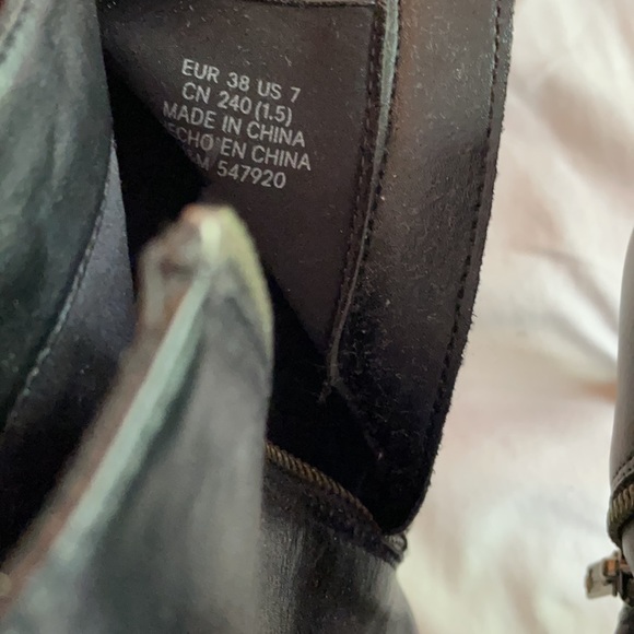 H&M Black Heel Ankle Booties Size 7 - Picture 5 of 6